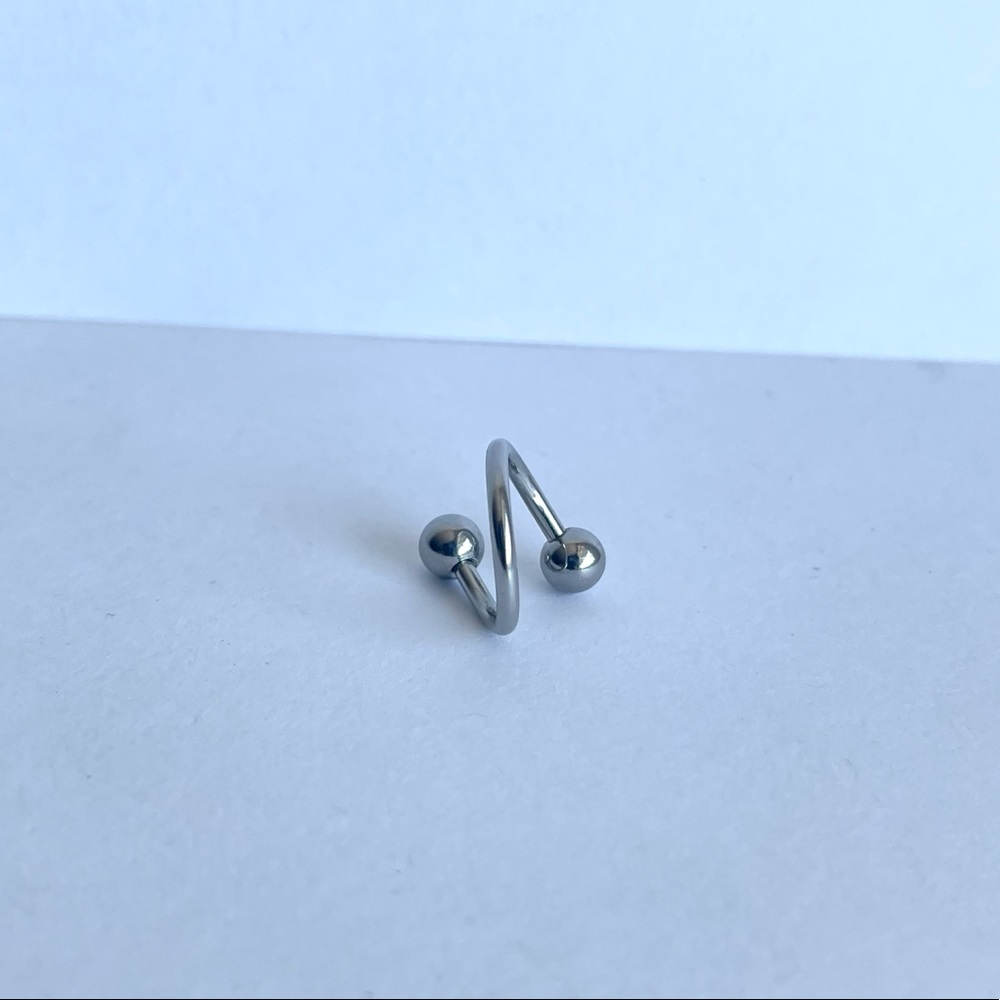 Spiral Twist Hoop Ring Ball End Surgical Steel Piercing - 14ga 10mm